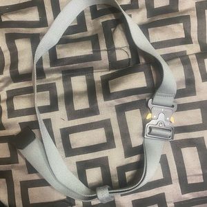 1017 Alyx 9SM work belt (grey)